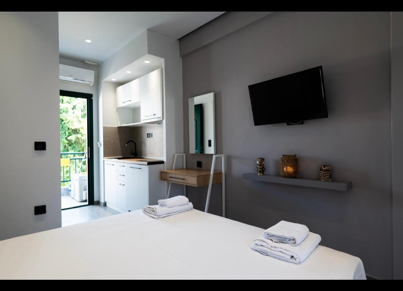 Studio Theano Kallithea  ภายนอก รูปภาพ